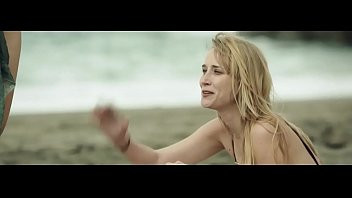 Play Juana Acosta Ingrid García Jonsson in Acantilado 2016