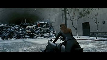 Play Anne Hathaway in The Dark Knight Rises (2012)