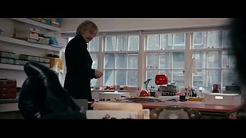 Play Anna Friel in The Look of Love (2014)