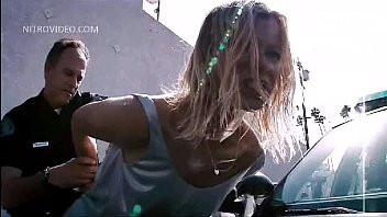 Play Celeb Amy Smart in wild sex scenes