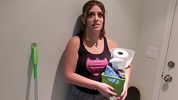 Play My Thick Maid: I fucked my hot tight body maid and came in her mouth!