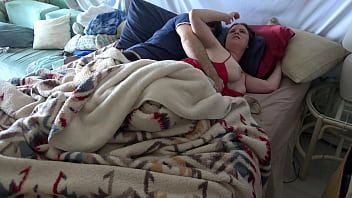 Play Stepson wakes up with stepmom in the bed and fucks the wrong hole